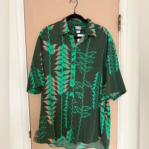 Manuheali’i Heliconia Men’s Button Down Aloha Shirt